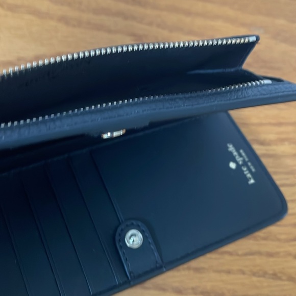 Kate Spade Wallet - Picture 7 of 7